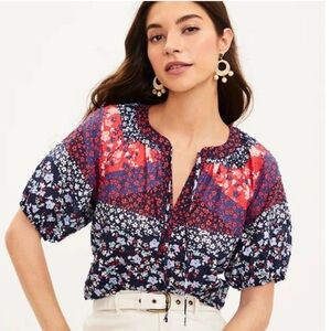 LOFT Ann Taylor Garden Tie Neck Puff
Sleeve Floral Clip Dot Top Large Petite